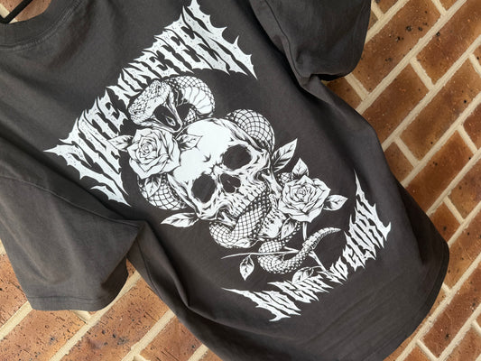 RELENTLESS TEE - BLACK